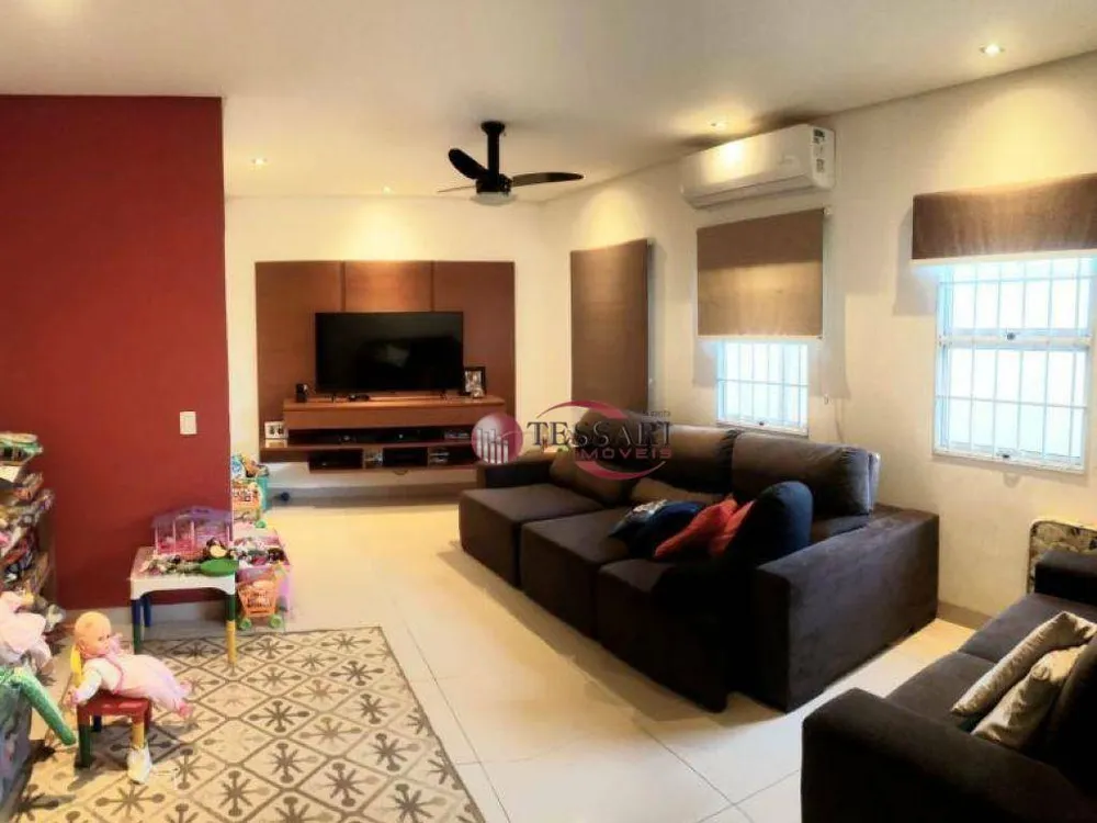 Casa, 3 quartos, 240 m² - Foto 2