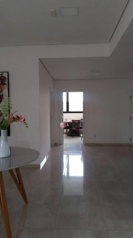 Apartamento, 3 quartos, 100 m² - Foto 3