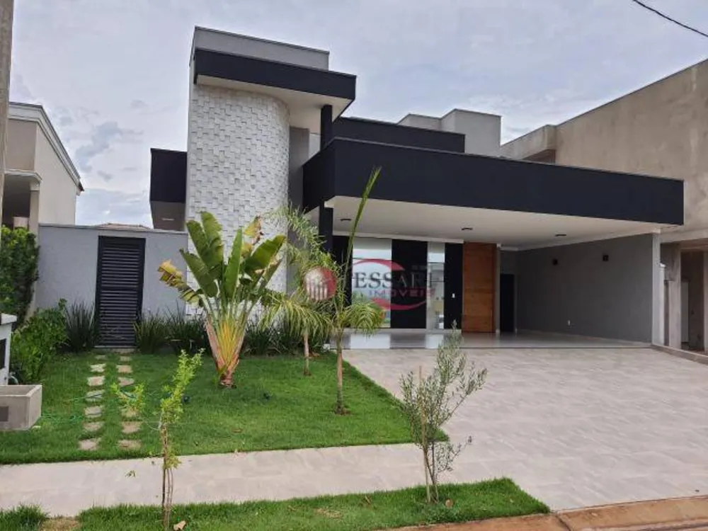 Casa, 4 quartos, 260 m² - Foto 1