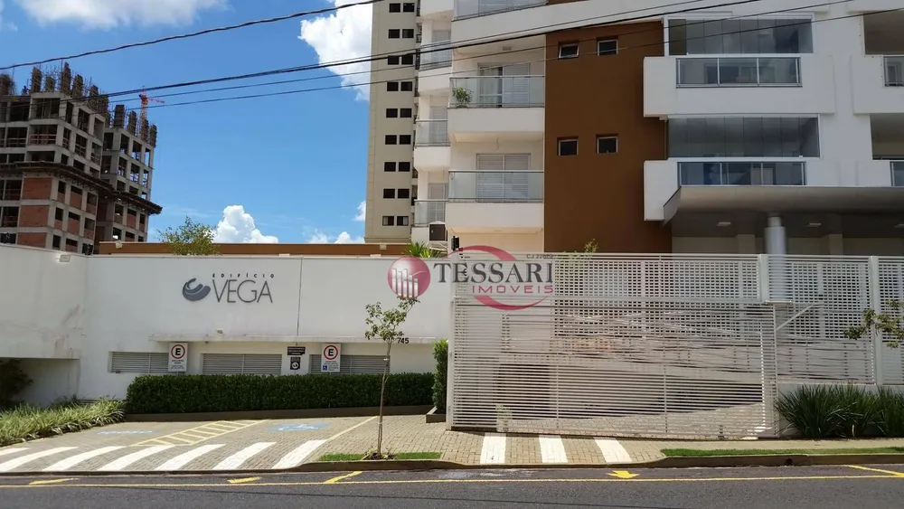 Apartamento, 3 quartos, 133 m² - Foto 1