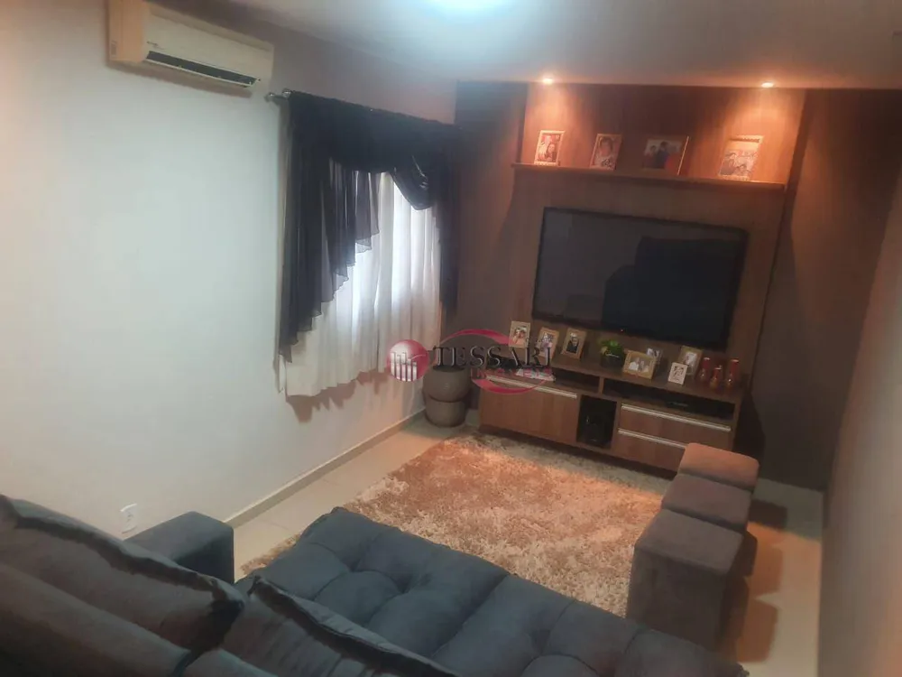 Casa, 3 quartos, 370 m² - Foto 2