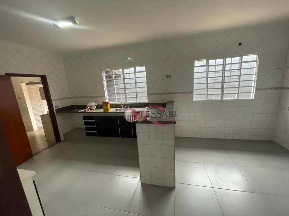 Casa, 4 quartos, 290 m² - Foto 4