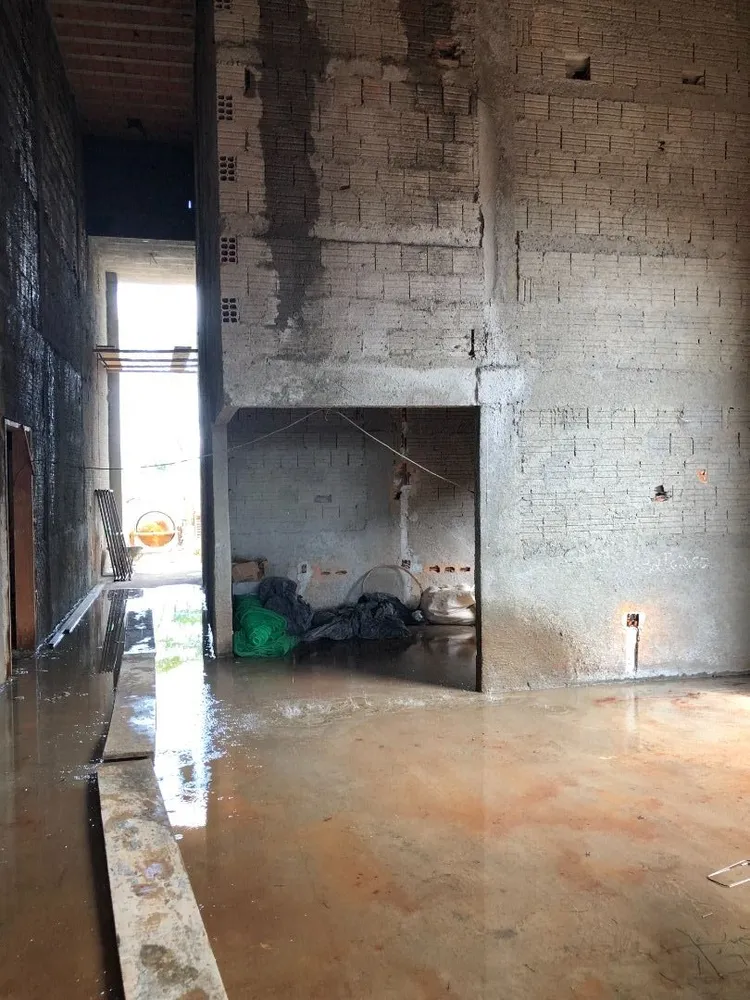 Casa, 4 quartos, 318 m² - Foto 3