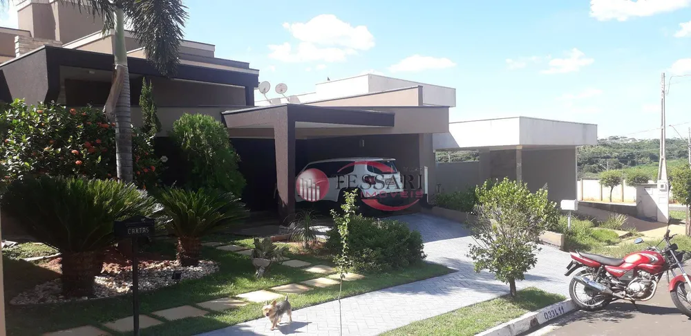 Casa, 3 quartos, 230 m² - Foto 1