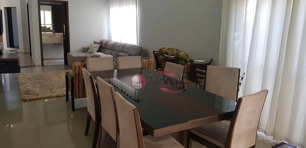 Casa, 3 quartos, 181 m² - Foto 3