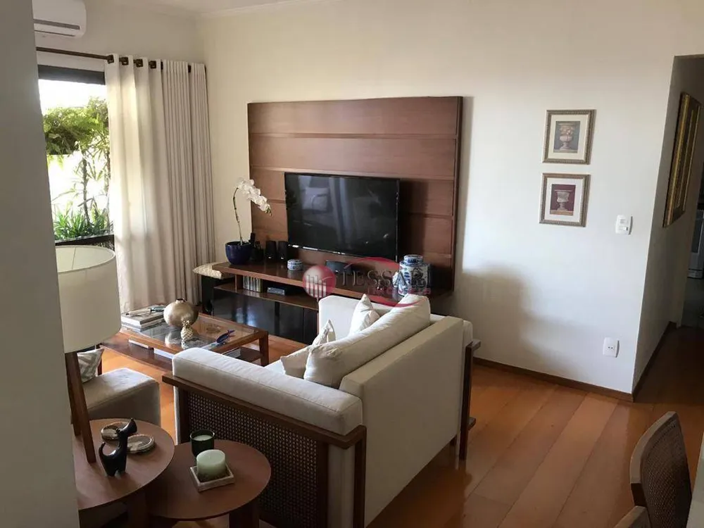 Apartamento, 3 quartos, 130 m² - Foto 1