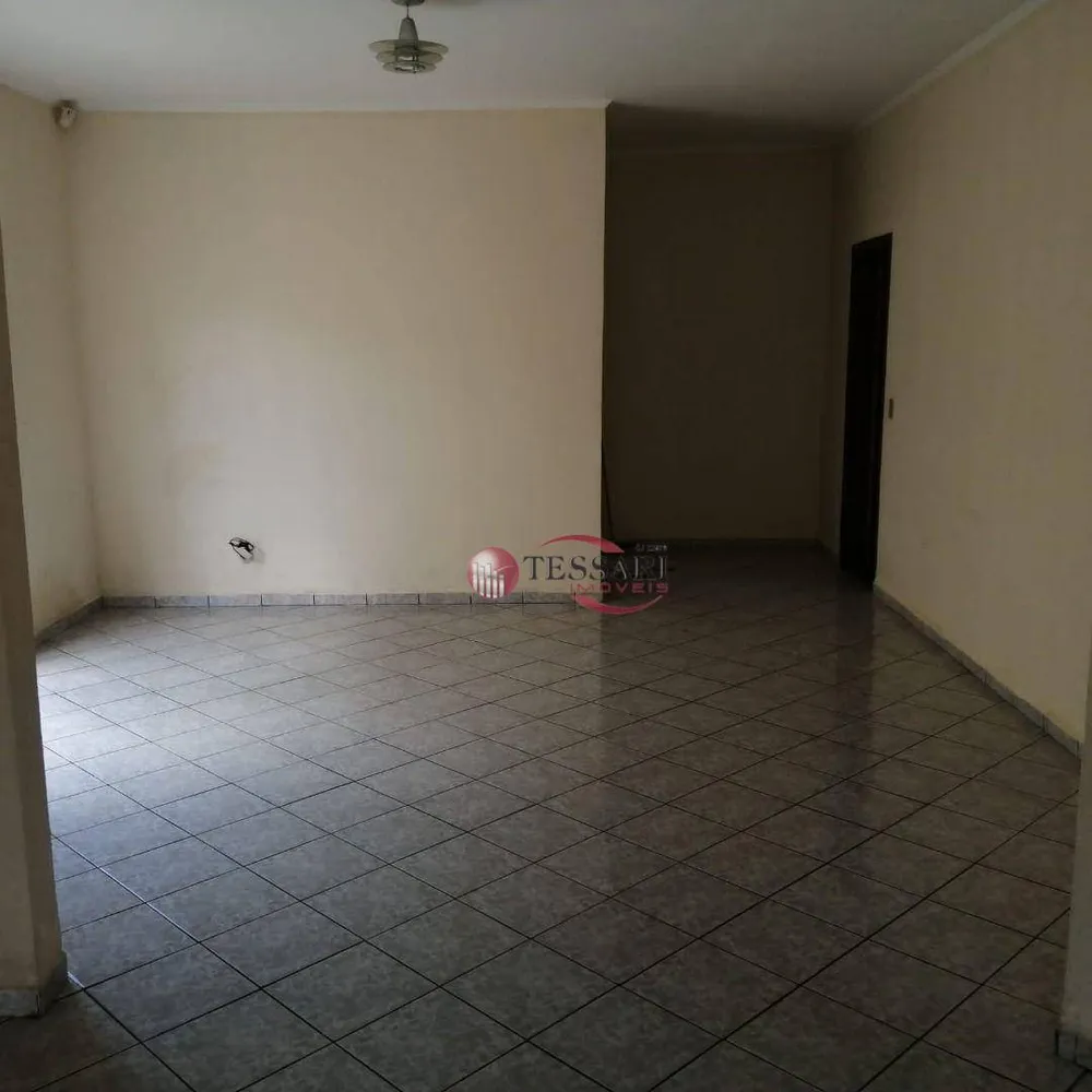 Casa, 3 quartos, 250 m² - Foto 4