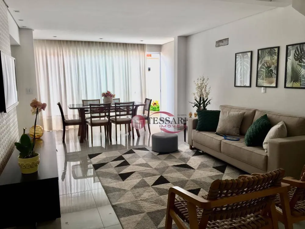 Casa, 3 quartos, 130 m² - Foto 1