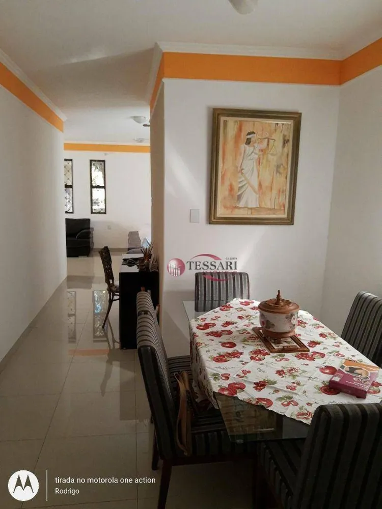 Casa, 3 quartos, 240 m² - Foto 3