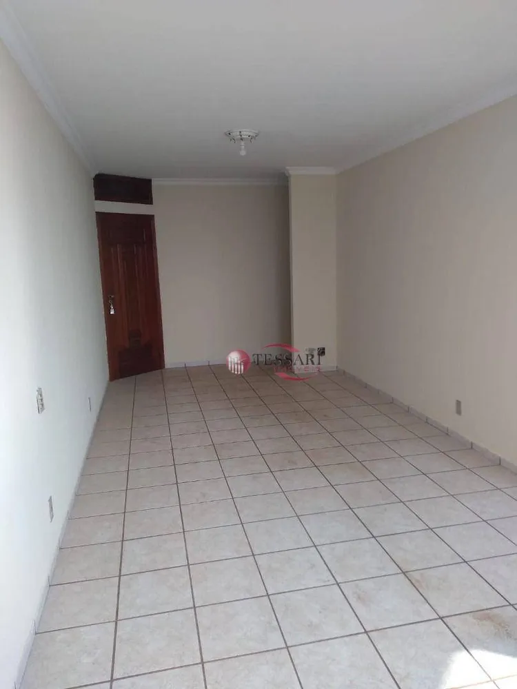 Apartamento, 3 quartos, 120 m² - Foto 1