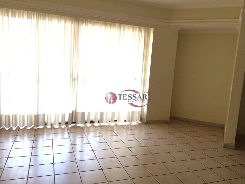 Apartamento, 3 quartos, 186 m² - Foto 1