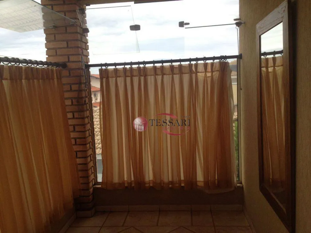 Casa, 3 quartos, 262 m² - Foto 2
