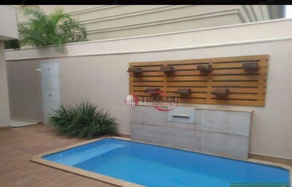 Casa, 3 quartos, 270 m² - Foto 1