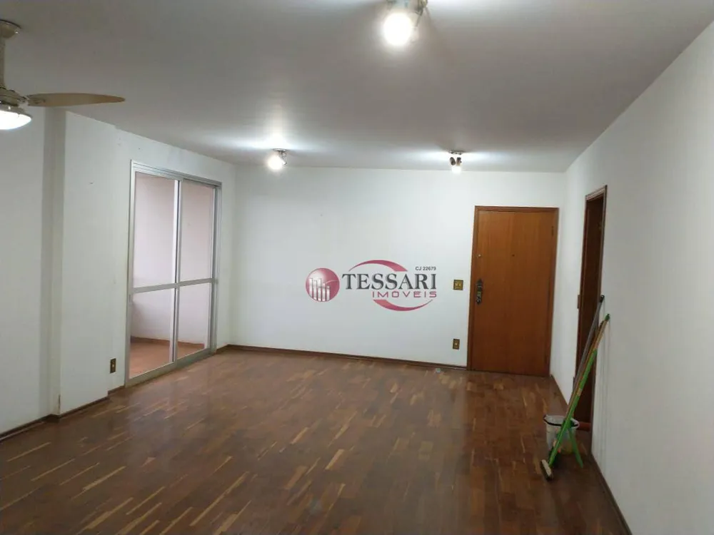 Apartamento, 3 quartos, 145 m² - Foto 1