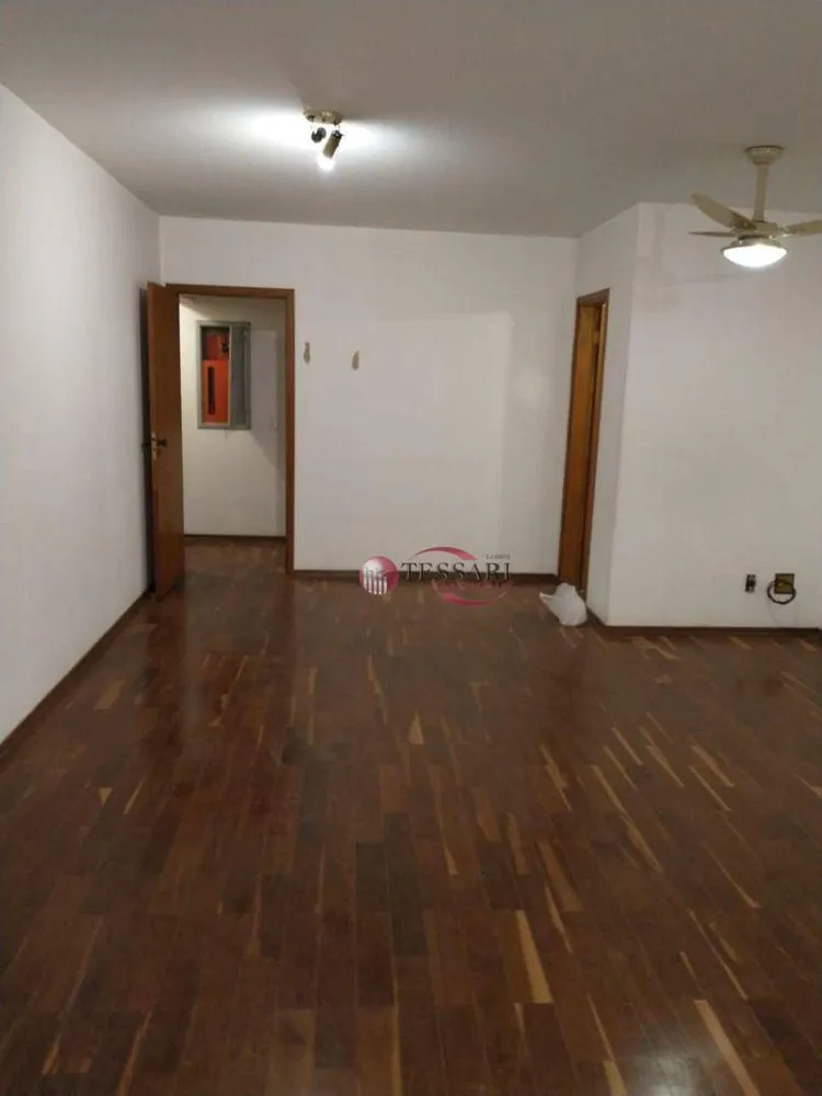 Apartamento, 3 quartos, 145 m² - Foto 2