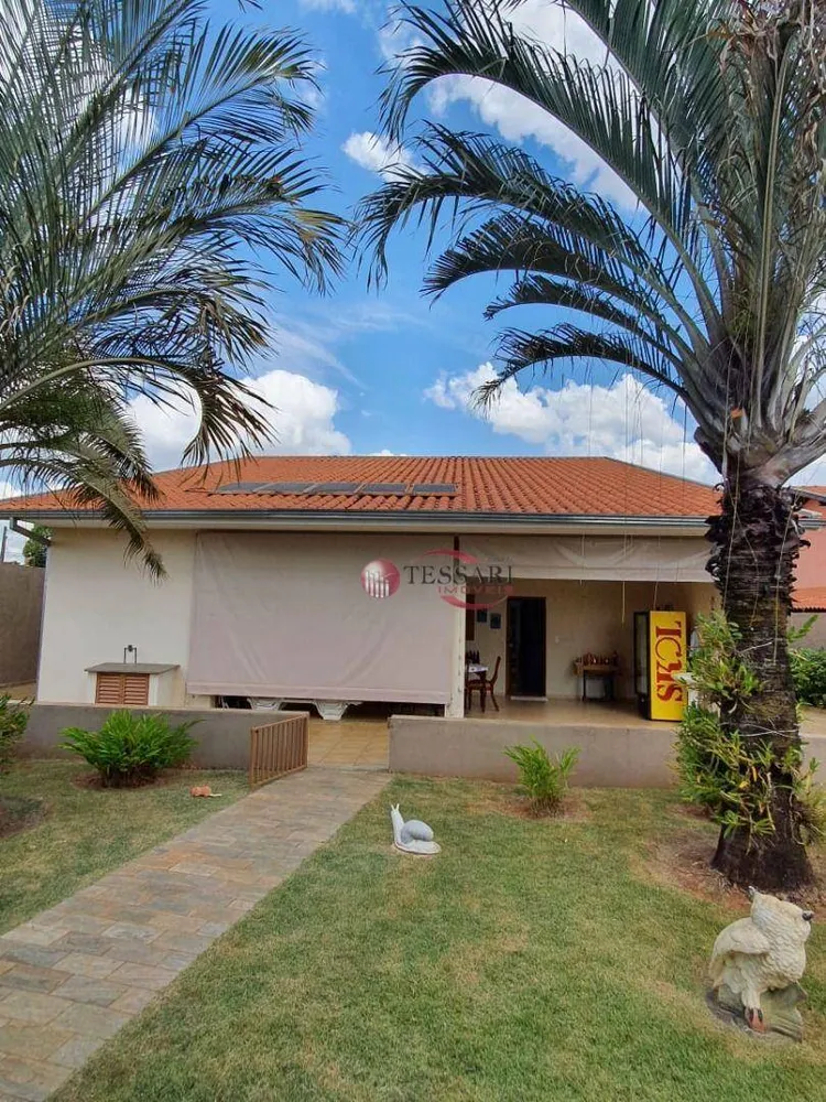 Casa, 3 quartos, 300 m² - Foto 1