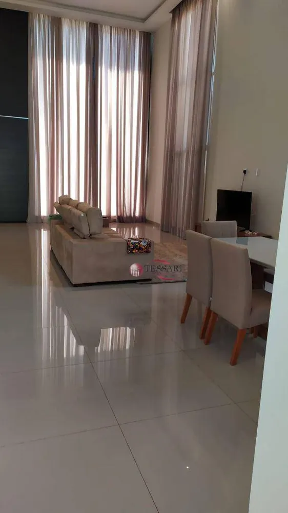Casa, 3 quartos, 240 m² - Foto 3