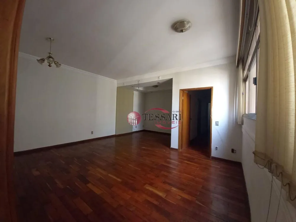 Apartamento, 3 quartos, 202 m² - Foto 2