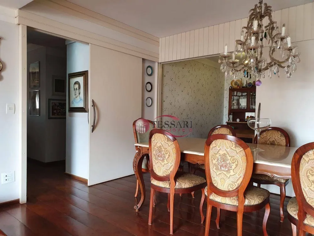Apartamento, 3 quartos, 220 m² - Foto 2