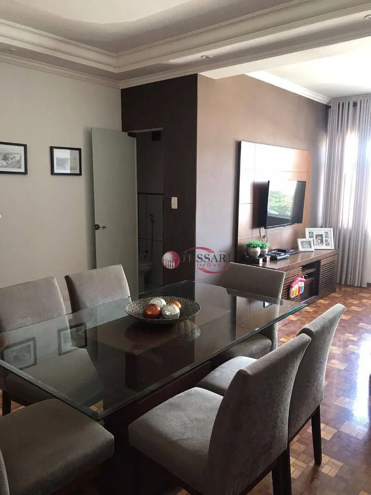 Apartamento, 3 quartos, 140 m² - Foto 2