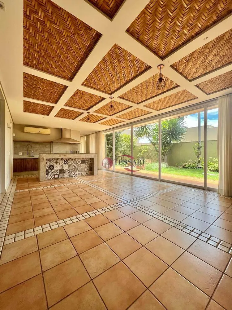Casa, 4 quartos, 350 m² - Foto 1