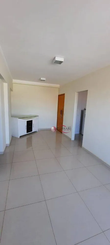 Apartamento, 3 quartos, 75 m² - Foto 2