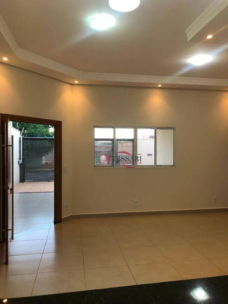 Casa, 3 quartos, 175 m² - Foto 1
