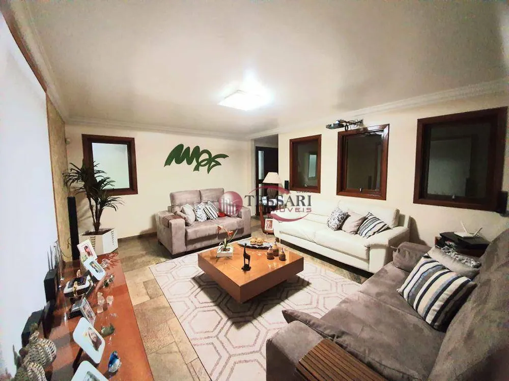Casa, 5 quartos, 249 m² - Foto 1