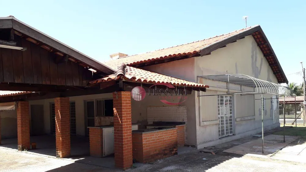 Chácara, 3 quartos, 1620 m² - Foto 4