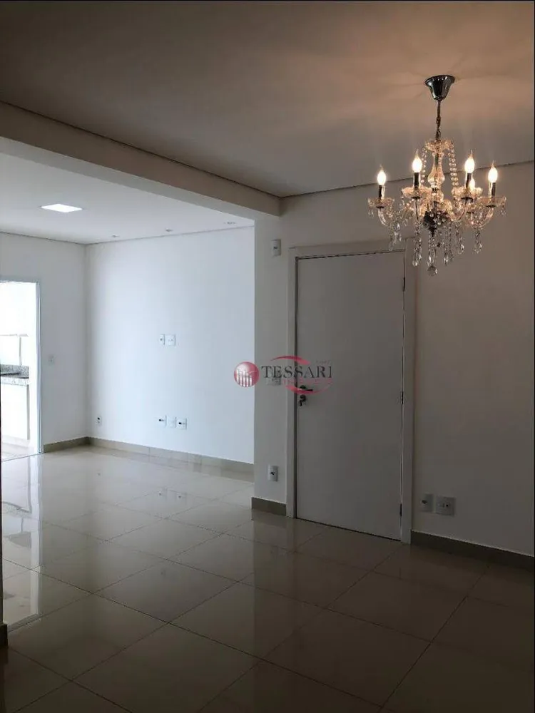 Apartamento, 3 quartos, 132 m² - Foto 2