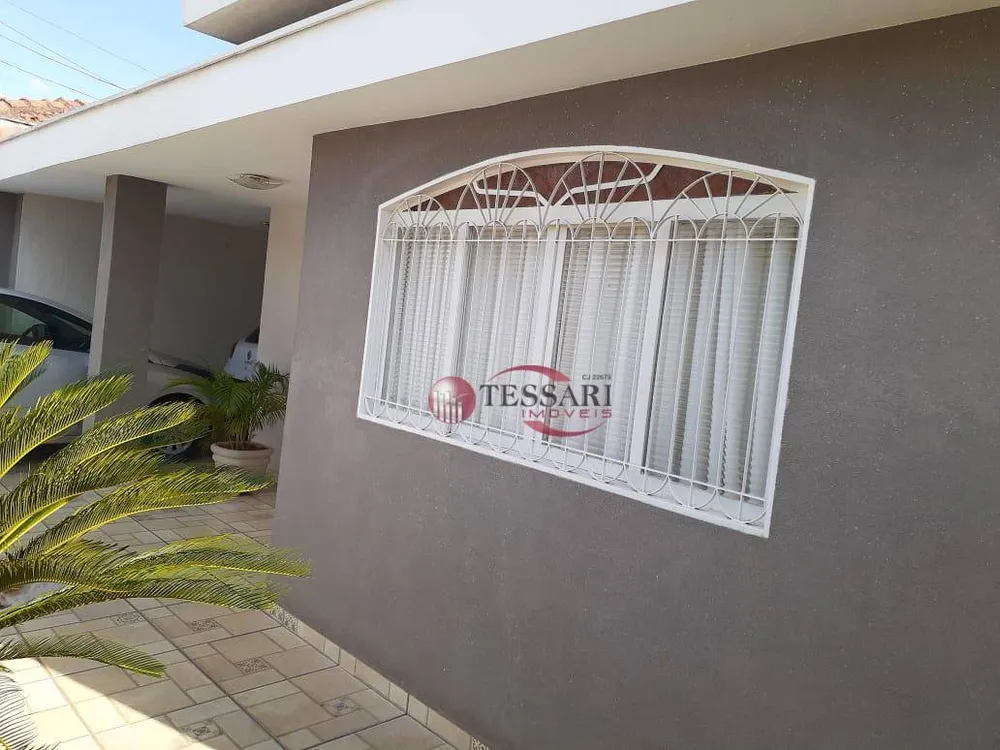 Casa, 3 quartos, 242 m² - Foto 3