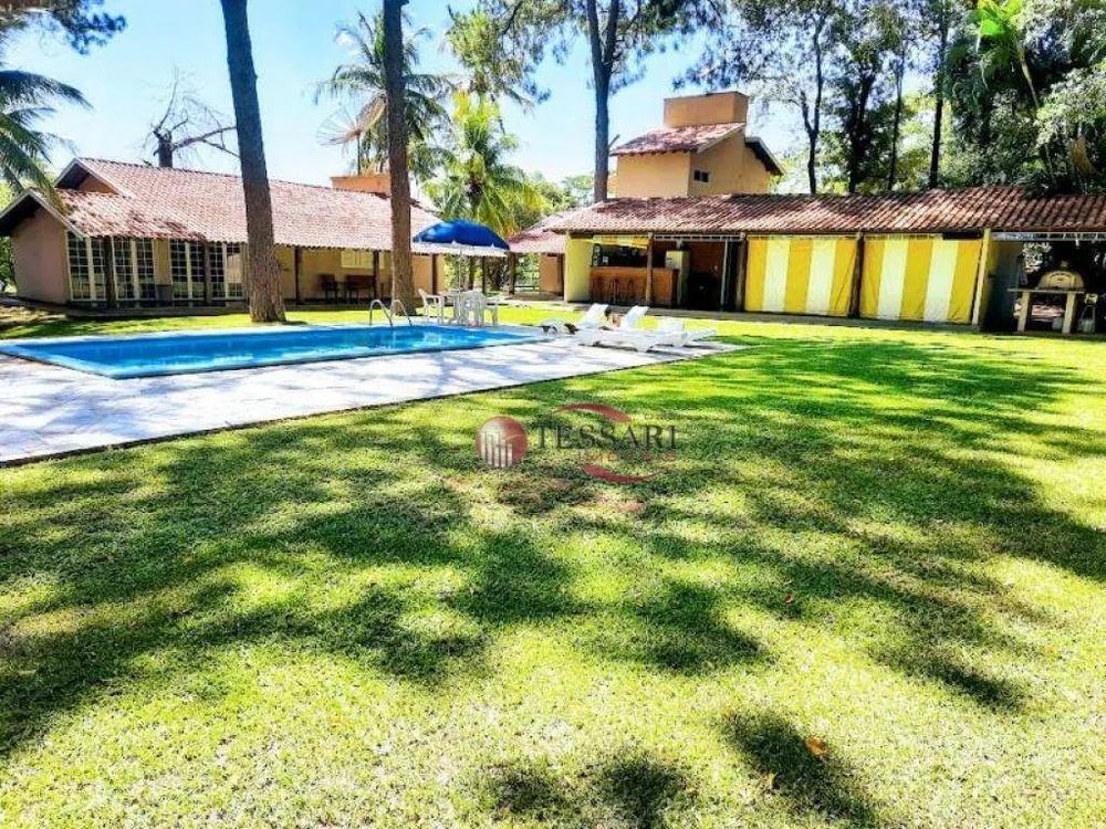 Chácara, 3 quartos, 10000 m² - Foto 1