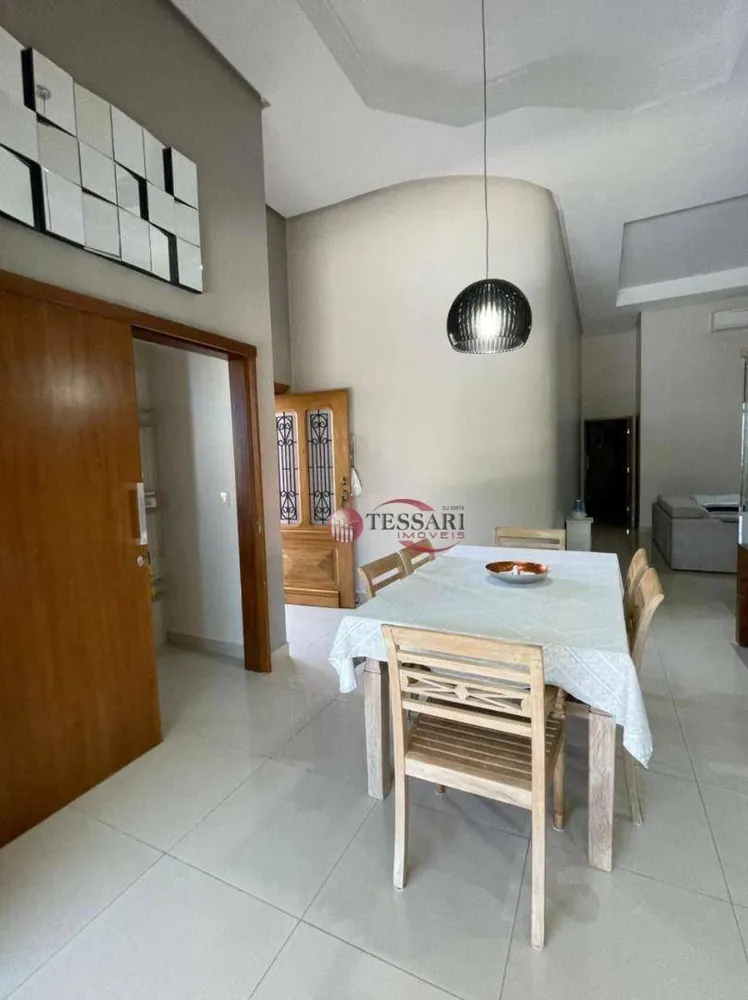 Casa, 3 quartos, 199 m² - Foto 3