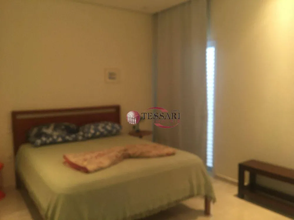 Casa, 3 quartos, 204 m² - Foto 1
