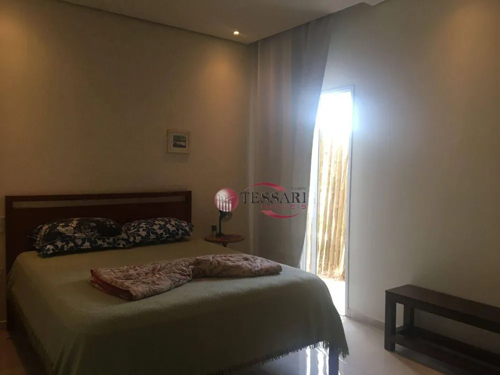 Casa, 3 quartos, 204 m² - Foto 3