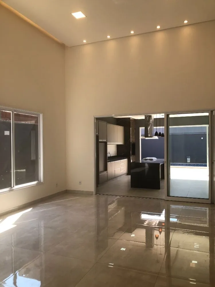 Casa, 3 quartos, 176 m² - Foto 4