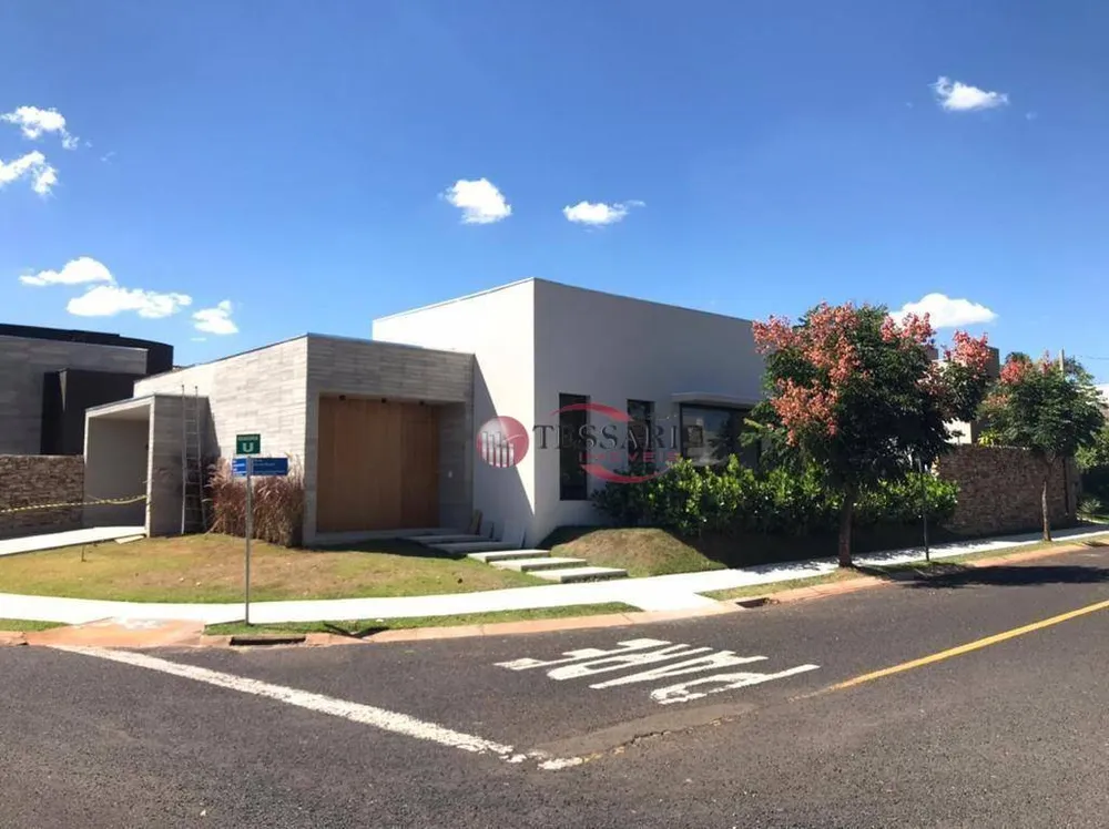 Casa, 3 quartos, 260 m² - Foto 1