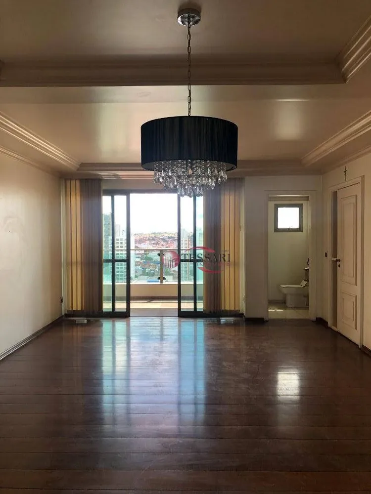 Apartamento, 3 quartos, 135 m² - Foto 2