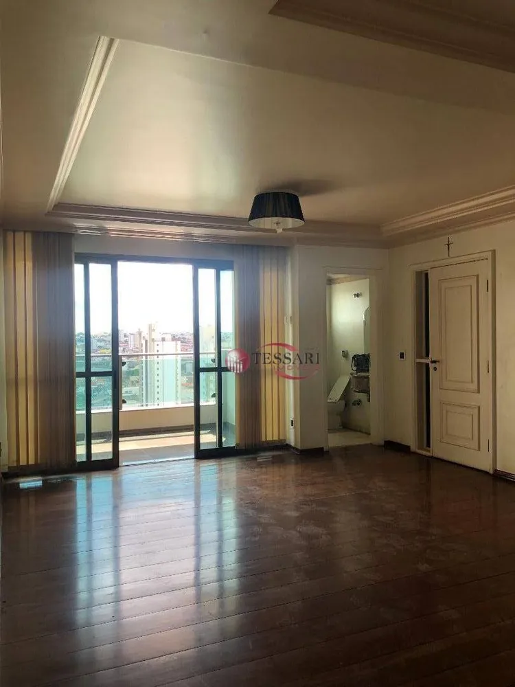 Apartamento, 3 quartos, 135 m² - Foto 1