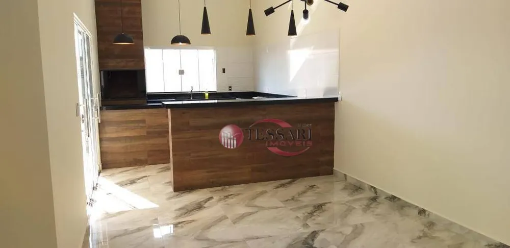 Casa, 2 quartos, 172 m² - Foto 2