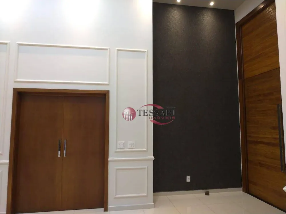 Casa, 4 quartos, 270 m² - Foto 2