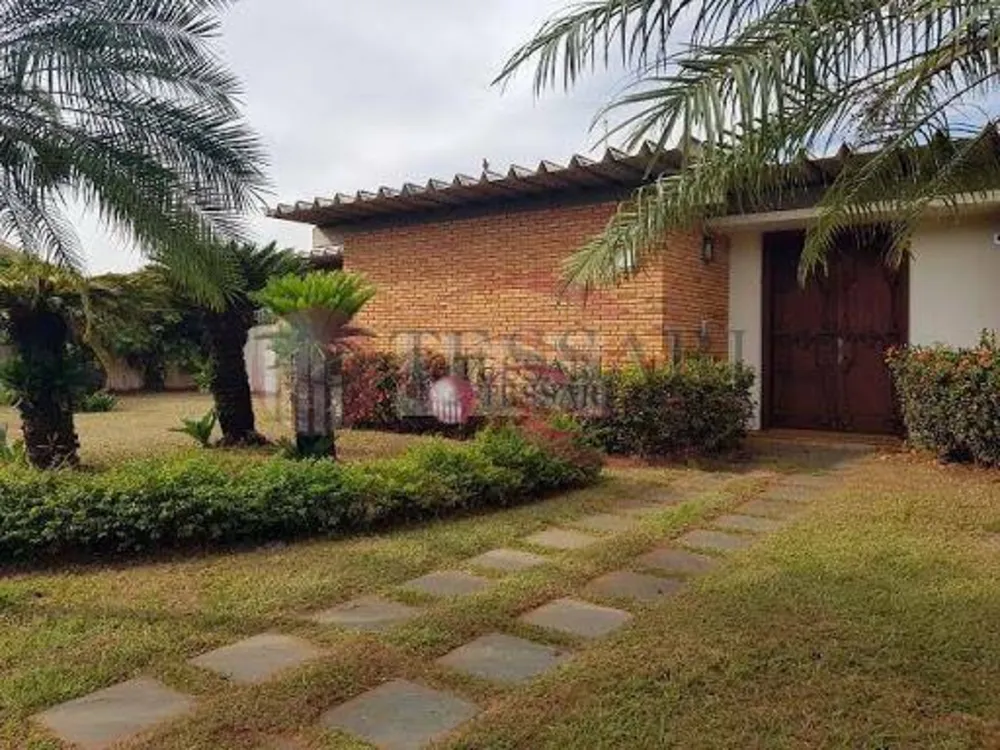 Casa, 3 quartos, 1000 m² - Foto 1