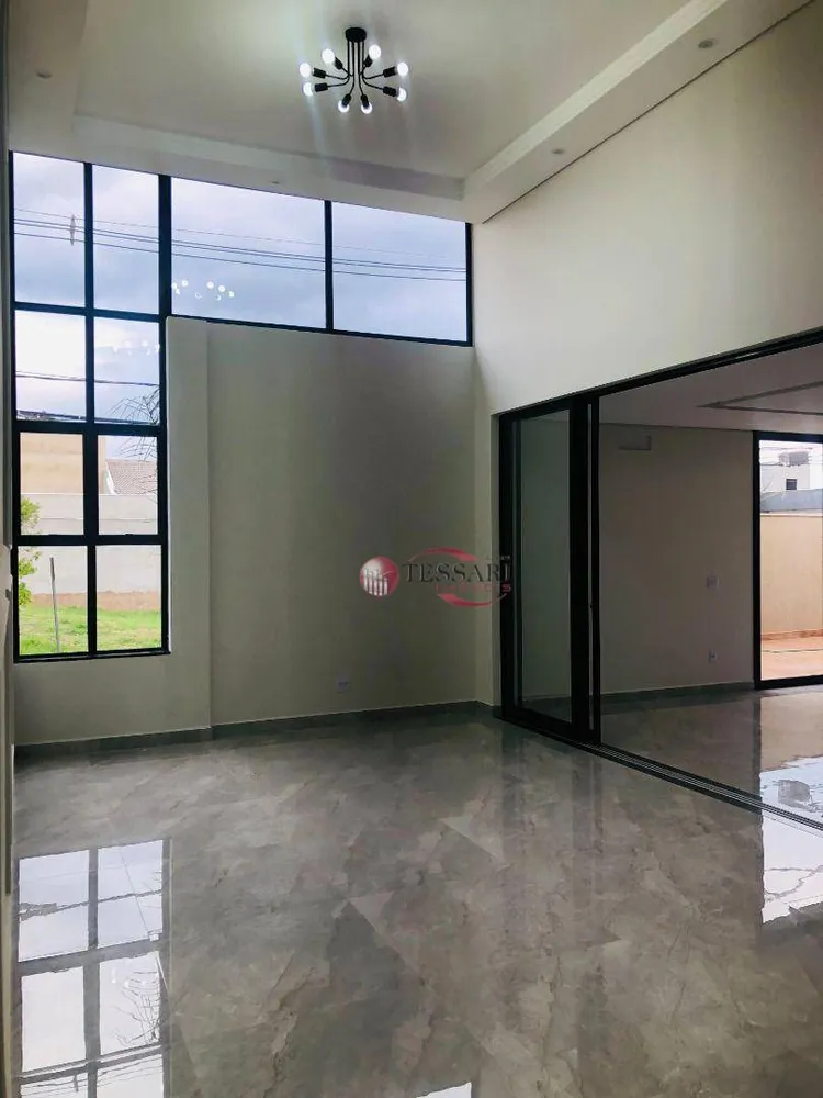 Casa, 3 quartos, 231 m² - Foto 2