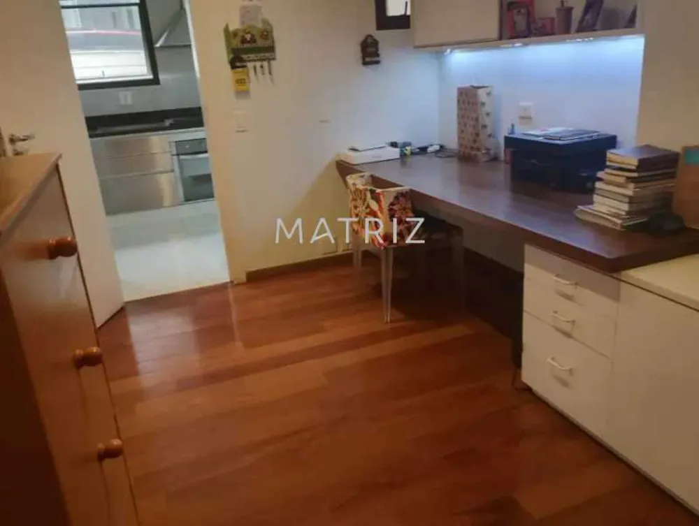 Apartamento, 4 quartos, 246 m² - Foto 10