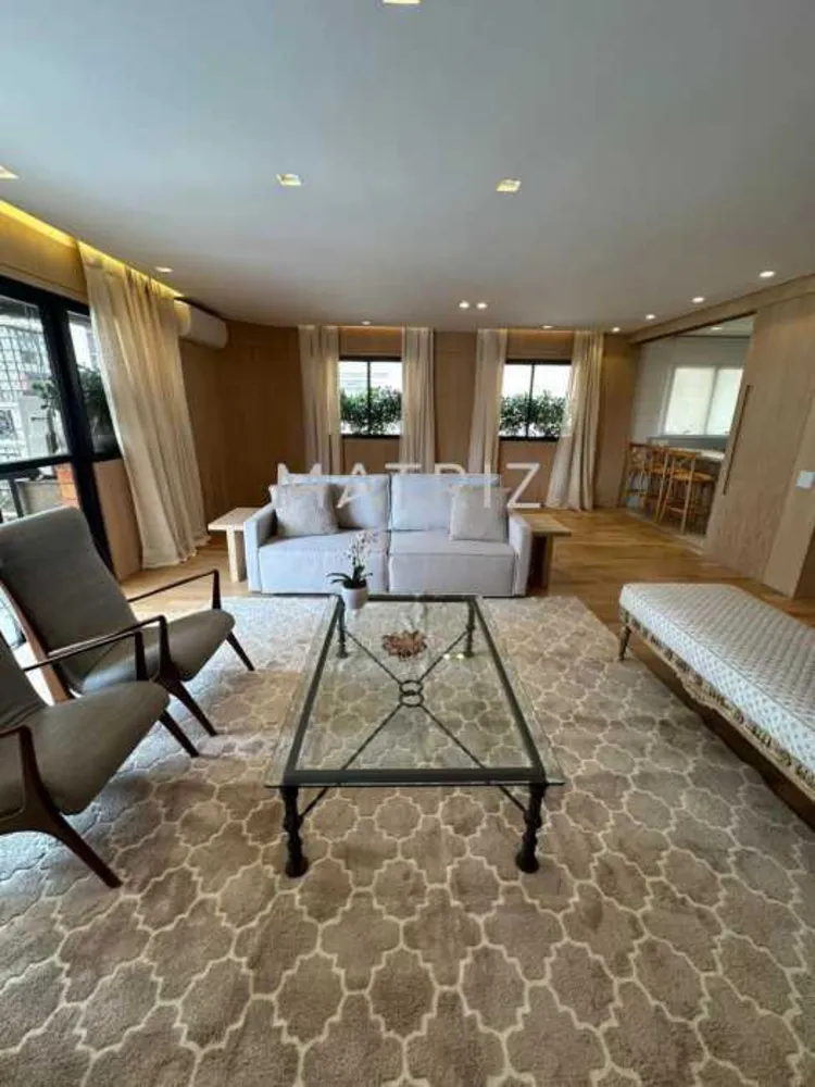 Apartamento, 3 quartos, 200 m² - Foto 1