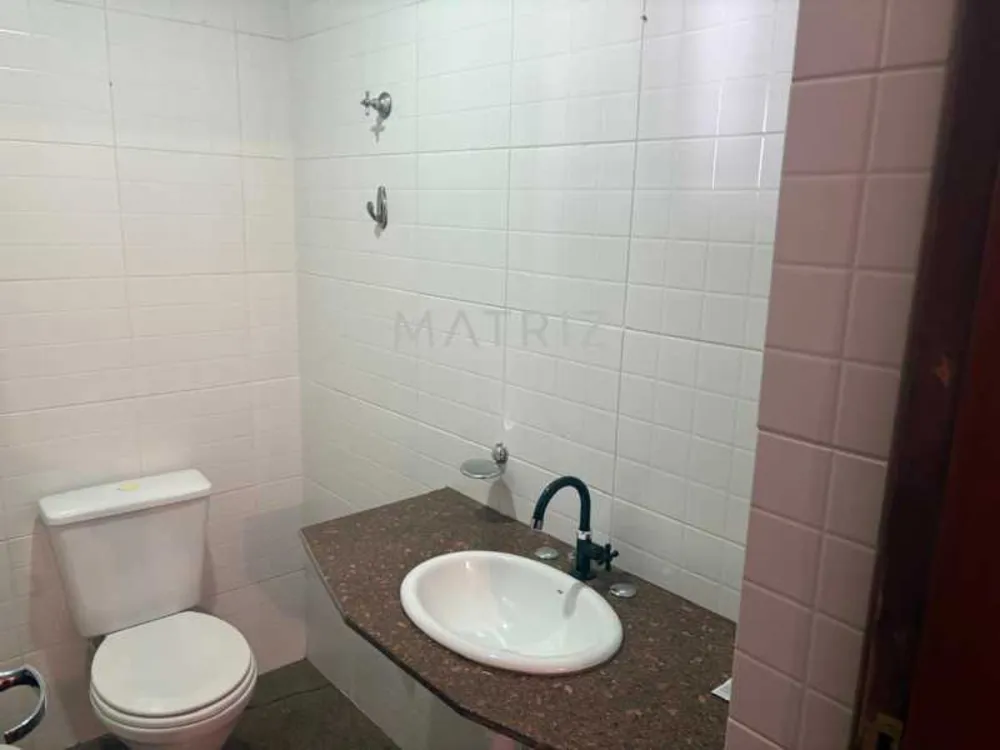 Casa, 3 quartos, 238 m² - Foto 16