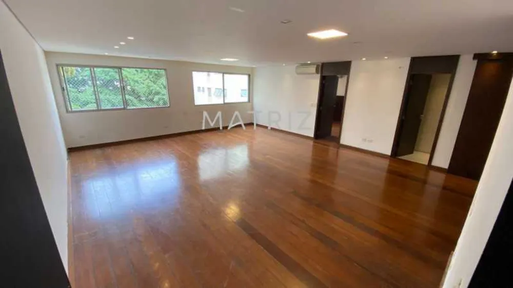 Apartamento, 1 quarto, 120 m² - Foto 1