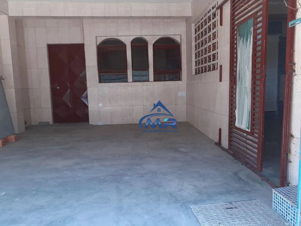 Casa, 2 quartos, 250 m² - Foto 2