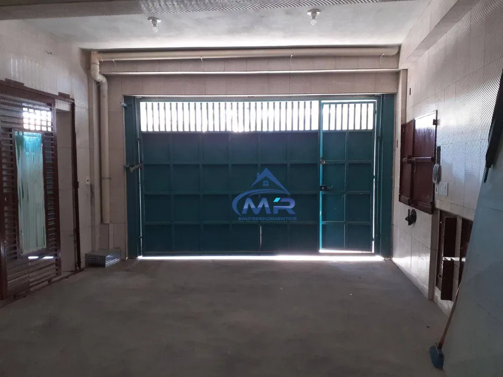 Casa, 2 quartos, 250 m² - Foto 1