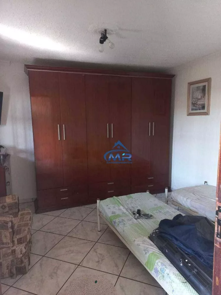 Sobrado, 5 quartos, 233 m² - Foto 2